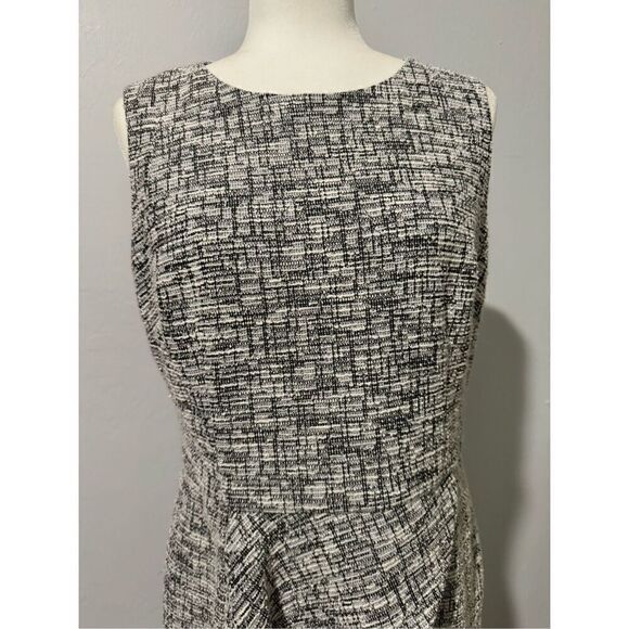 Eliza J tweed sheath sleeveless ruffle front - Picture 2 of 8